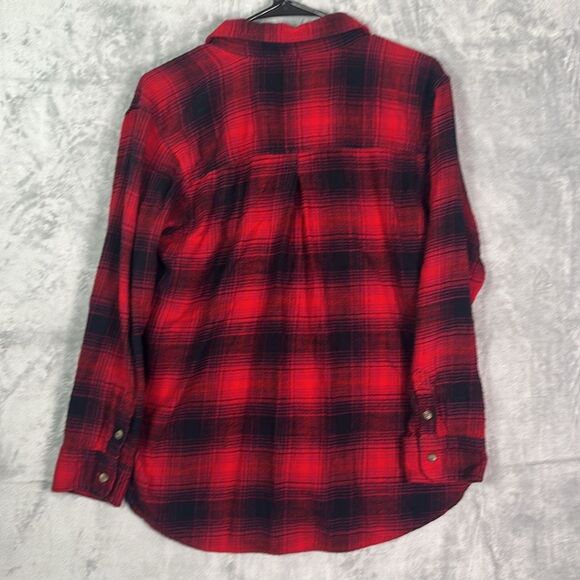 American Eagle Buffalo Red Black Plaid Soft Boyfriend Fit Button Up Size Small - Picture 9 of 9